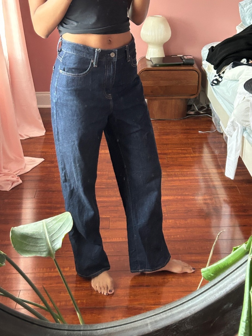 Uniqlo Women's Wide-Leg Jeans in Dark Indigo